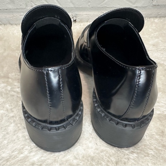 Prada Brushed Leather Black Loafers Size 38 - Picture 4 of 10